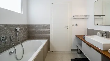 Three-Bedroom Apartment with Pool in Slatine