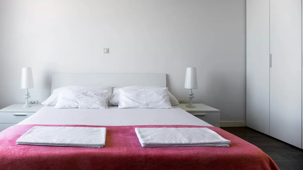 Three-Bedroom Apartment with Pool in Slatine
