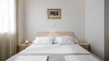 Sea View Apartment in Slatine for 6 Guests