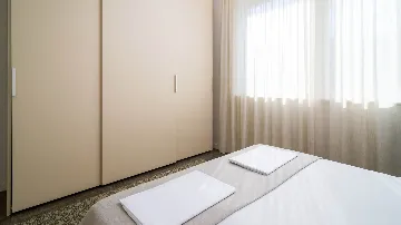 Sea View Apartment in Slatine for 6 Guests