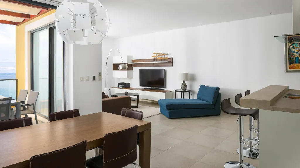 Sea View Apartment in Slatine for 6 Guests