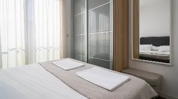 Sea View Apartment in Slatine for 6 Guests