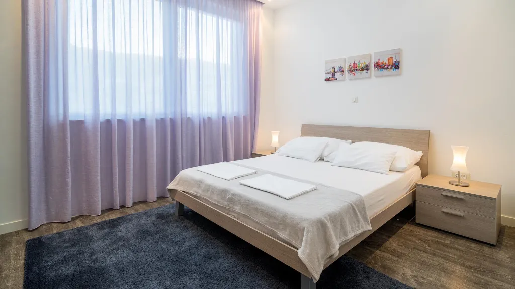 Sea View Apartment in Slatine for 6 Guests