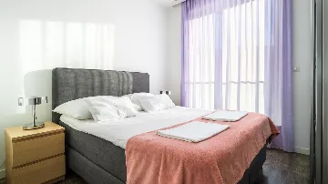 Sea View Apartment in Slatine for 6 Guests