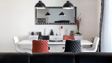 Sea View Apartment in Slatine for 4