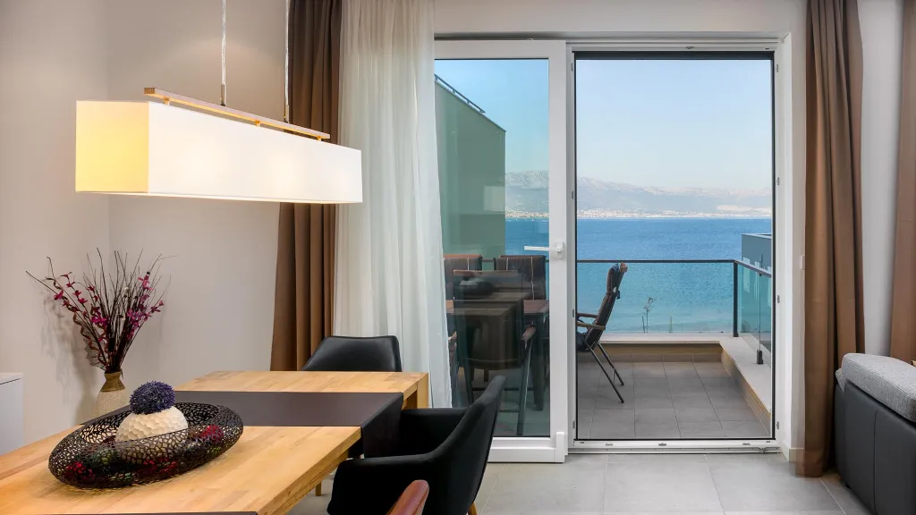 Two-Bedroom Apartment with Balcony in Slatine