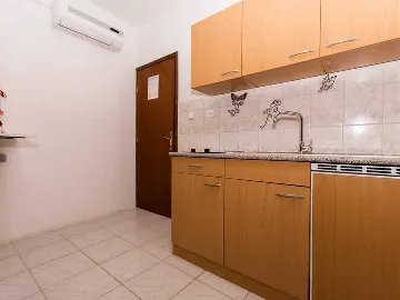 Two-Bedroom Apartment in Okrug Donji with Sea View Balcony