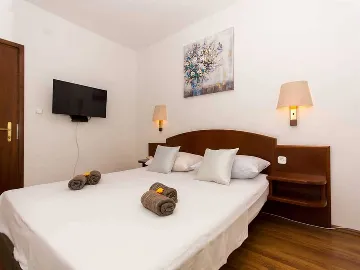 Two-Bedroom Apartment in Okrug Donji with Sea View Balcony