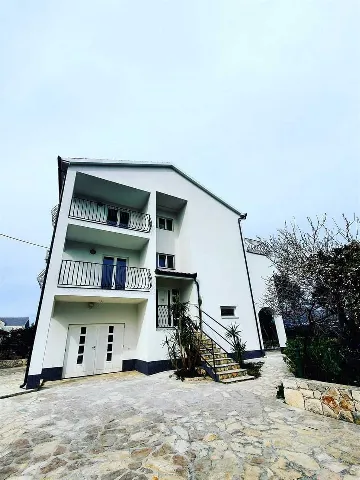 Two-Bedroom Apartment in Okrug Donji with Sea View Balcony