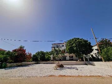 Sea View Apartment in Okrug Donji