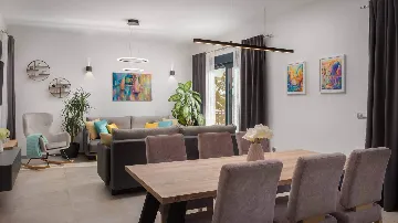 Modern Coastal Villa Retreat Okrug Gornji