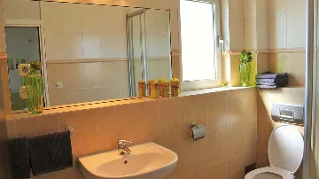 Seget Donji 2-Bedroom Apartment with Shared Pool