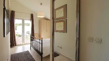 Seget Donji 2-Bedroom Apartment with Shared Pool