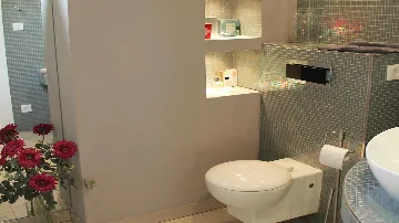 Seget Donji Duplex Apartment with Shared Heated Pool