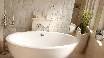 Seget Donji Duplex Apartment with Shared Heated Pool