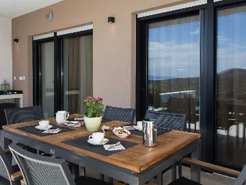 Villa with Heated Pool and Sea Views in Vinišće