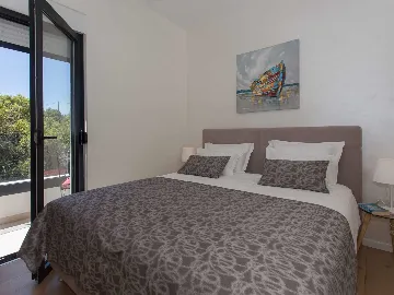 Villa with Heated Pool and Sea Views in Vinišće