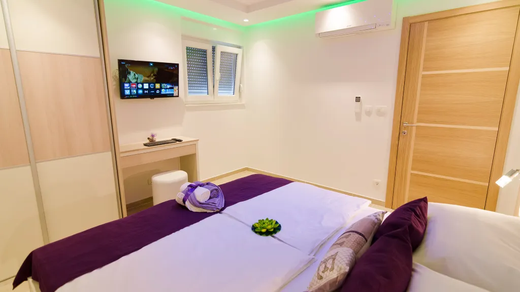 Mastrinka, Trogir Villa for Up to 12 Guests