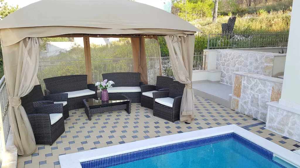 Mastrinka, Trogir Villa for 14 Guests