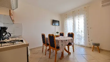 Trogir Holiday House with Sea-View Apartments