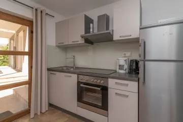 Boat in Trogir for up to 16 Guests