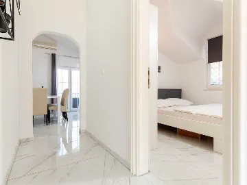 1-Bedroom Apartment in Trogir with Sea View