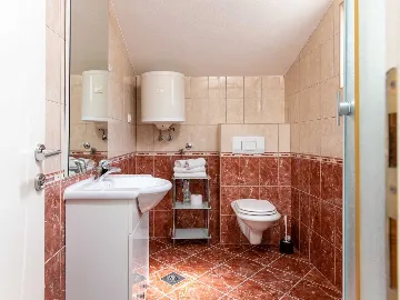 1-Bedroom Apartment in Trogir with Sea View