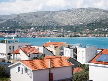 1-Bedroom Apartment in Trogir with Sea View