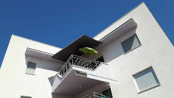 Apartment in Okrug Gornji for up to 6