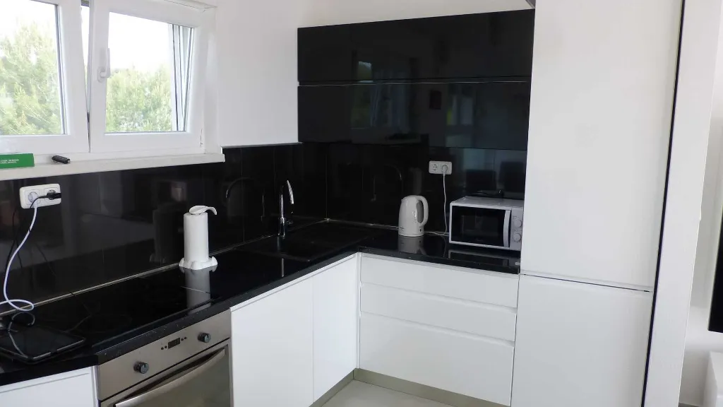 Apartment in Okrug Gornji for up to 6