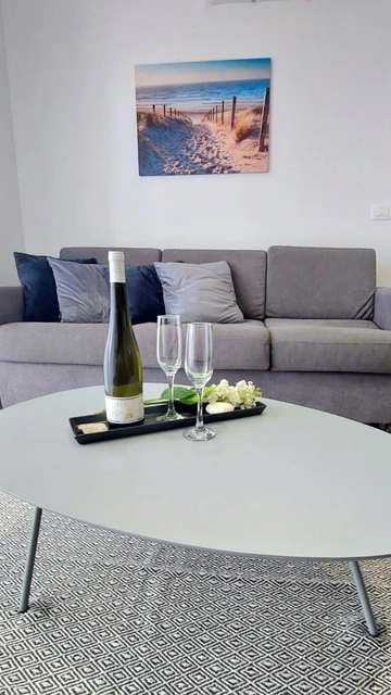 Air-Conditioned Apartment in Sevid na Moru for 6