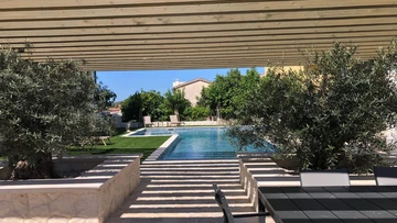 Air-Conditioned Apartment in Sevid na Moru for 6