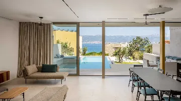 3-Bedroom Villa in Slatine for Up to 8 Guests