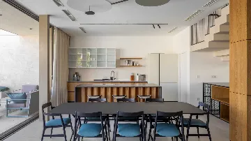 3-Bedroom Villa in Slatine for Up to 8 Guests