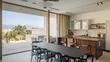 3-Bedroom Villa in Slatine for Up to 8 Guests