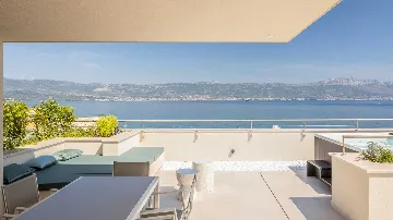 Slatine 3-Bedroom Villa with Private Heated Pool