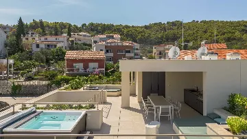 Slatine 3-Bedroom Villa with Private Heated Pool