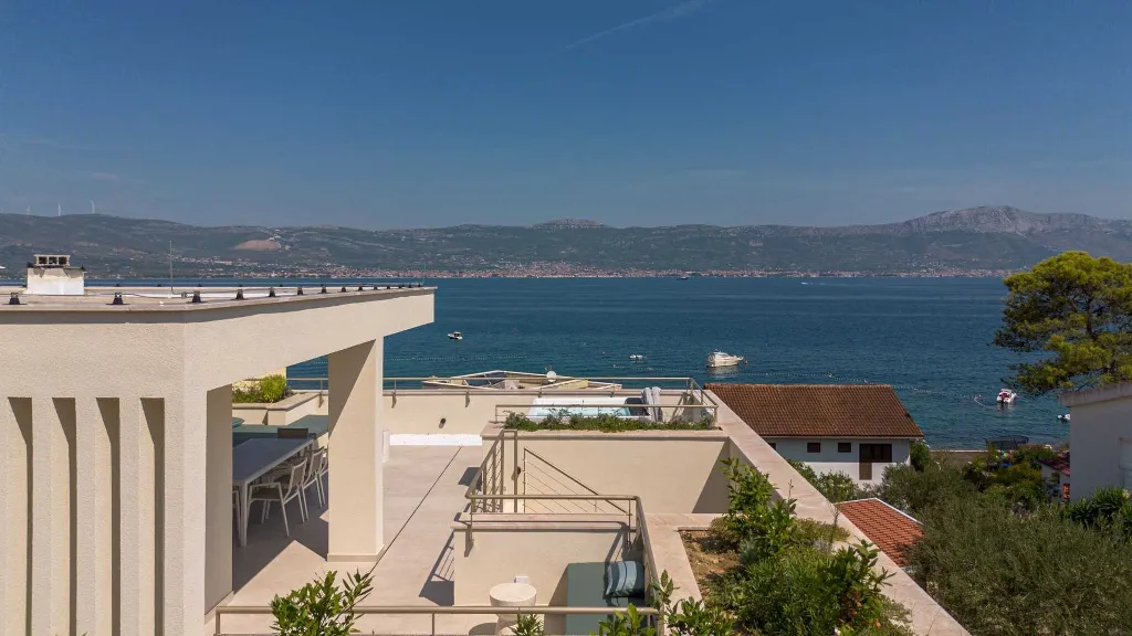 Slatine 3-Bedroom Villa with Private Heated Pool
