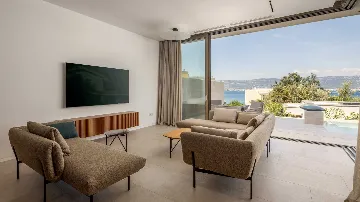 Slatine 3-Bedroom Villa with Private Heated Pool