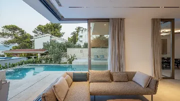 Slatine 3-Bedroom Villa with Private Heated Pool