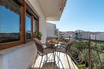 Apartment for 4 in Okrug Gornji with Balcony