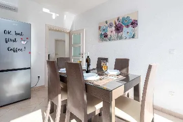 Apartment for 4 in Okrug Gornji with Balcony