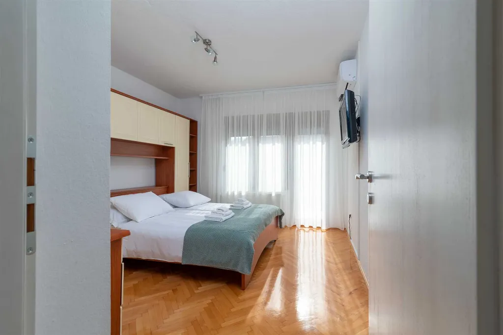 Apartment for 4 in Okrug Gornji with Balcony