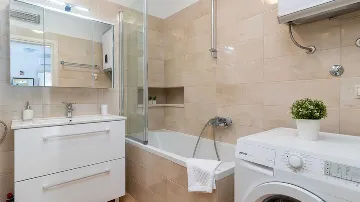 Apartment for 4 in Okrug Gornji with Balcony