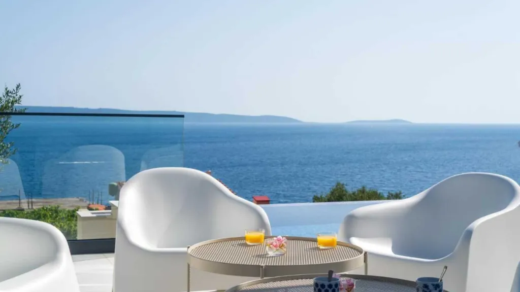 Villa in Okrug Gornji with Heated Pool