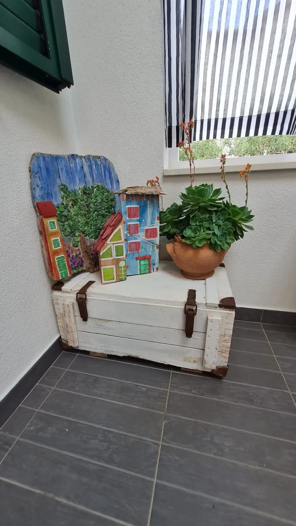 2-Bedroom Apartment in Okrug Gornji (4 Guests)