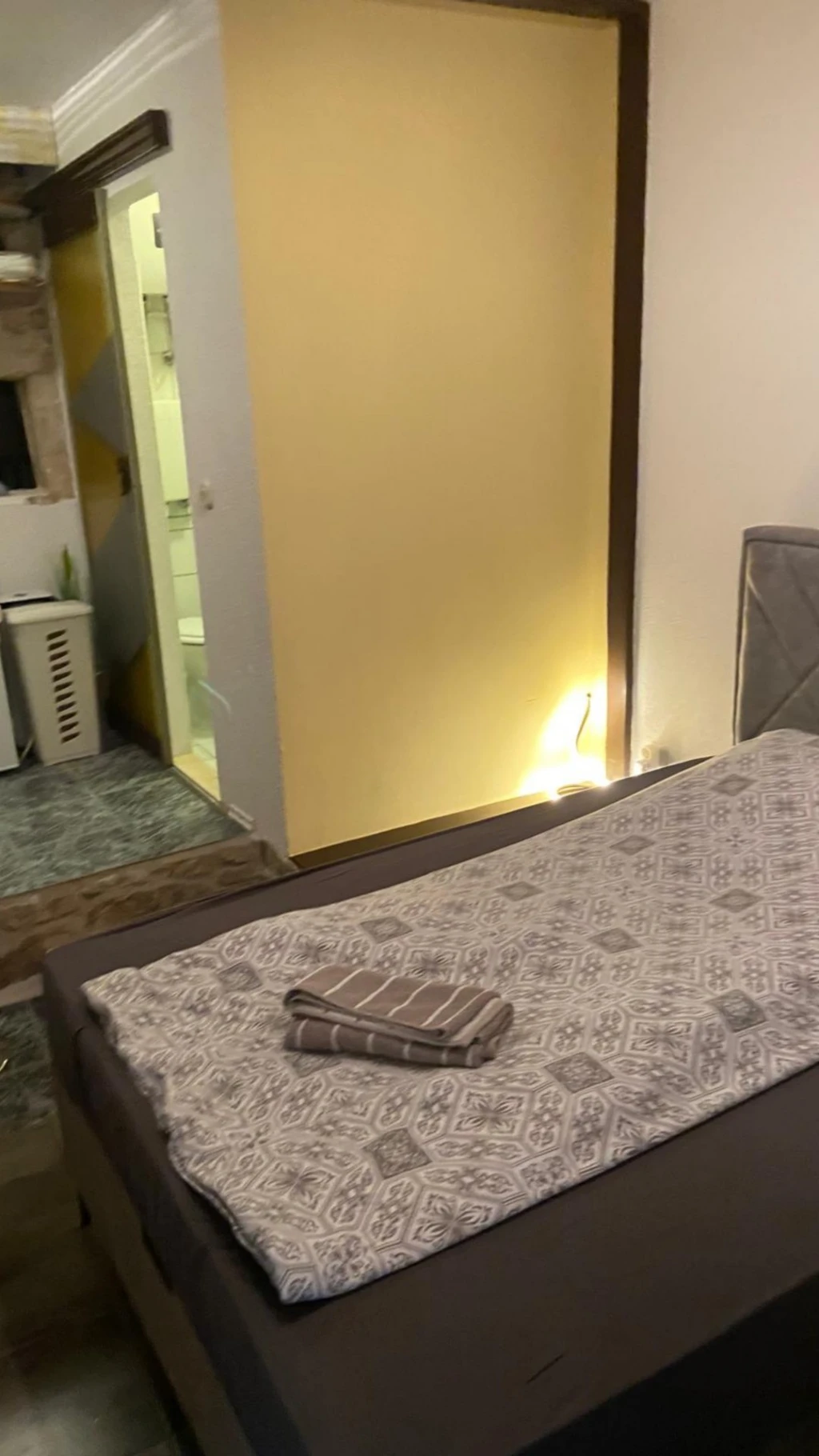 Ground-Floor Studio Apartment for 2 in Trogir