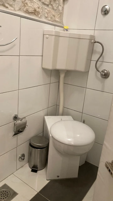 Cosy Double Room with Private Bathroom in Trogir