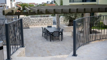 Sevid na moru 2-Bedroom Apartment with Pool & Sauna