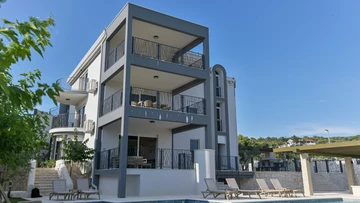 Sevid na moru 2-Bedroom Apartment with Pool & Sauna